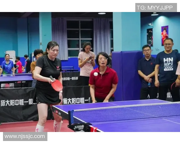 聚焦乒乓球：探索上海乒乓球队如何通过团队协作提升竞技水平与凝聚力